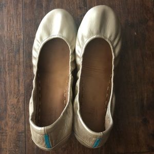 Tieks flats